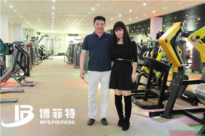 蒙古客户来广州麻豆精品在线免费观看公司购买健身器材