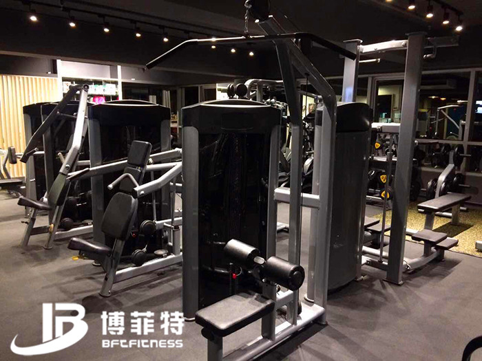 麻豆精品在线免费观看健身器材案例 香港客户的健身房图片